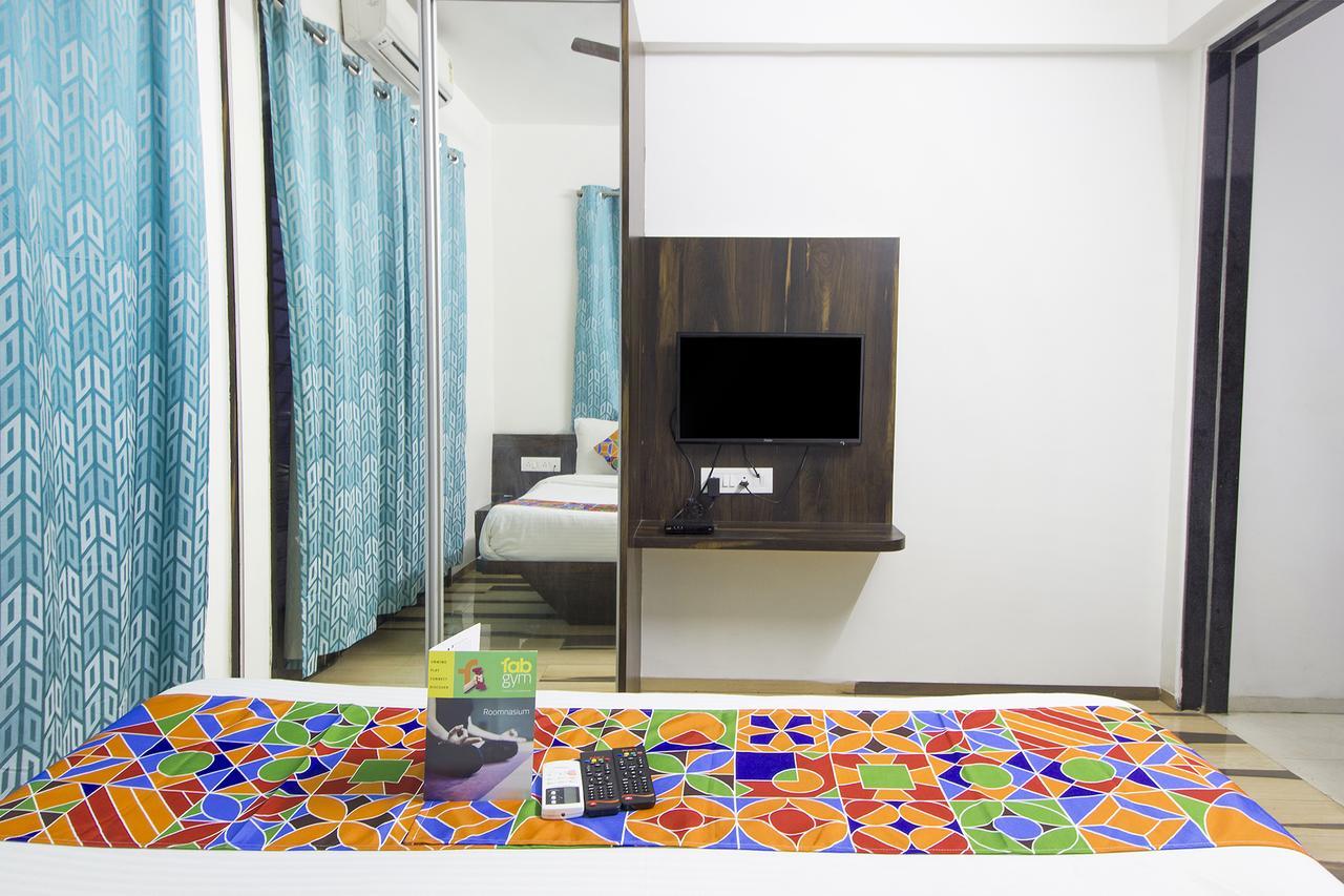 Fabhotel Pruthamesh Pride Nashik Exteriör bild